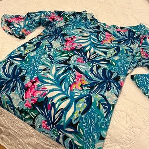 EUC Lilly Pulitzer knit tunic with flouncy bell sleeves.  XL